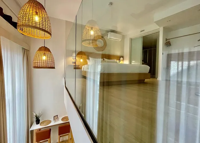 Hotel Emblematico Hi Suites